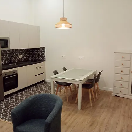 Ribera De C Apartment *